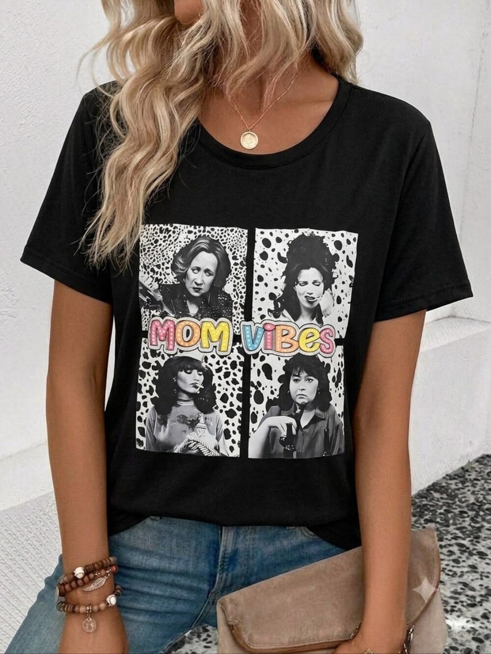Mom Vibes Graphic Tee - Black Women’s Short Sleeve